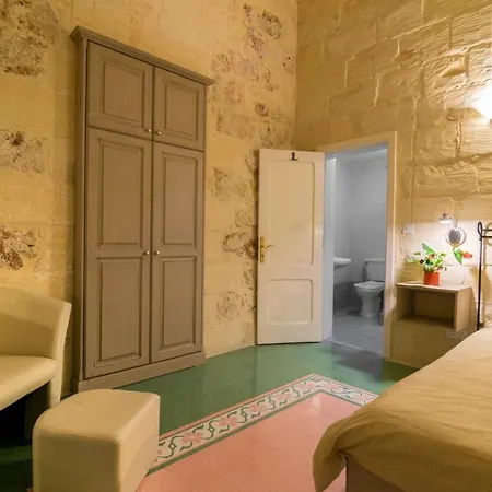 Kikka * Xagħra
