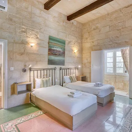 Kikka Villa Xagħra