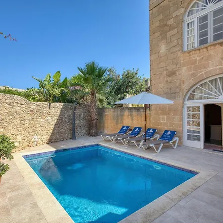 Kikka Villa