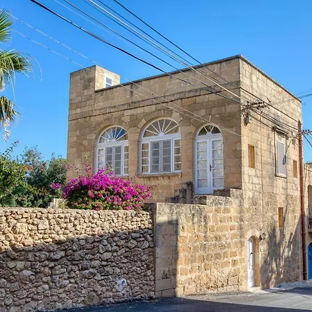 Kikka Villa
